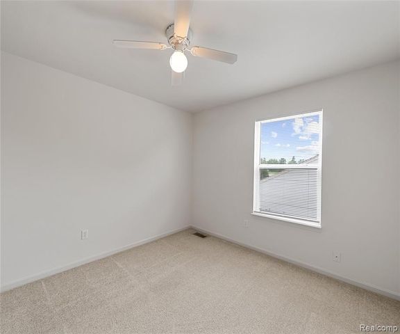 5864 Willow Ridge Drive, Ypsilanti, MI 48197