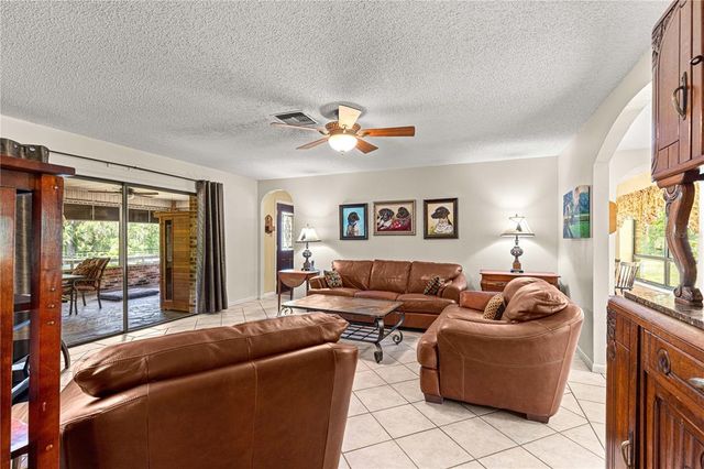 40 WINTERGREEN WAY, Ocala, FL 34482