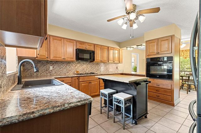40 WINTERGREEN WAY, Ocala, FL 34482