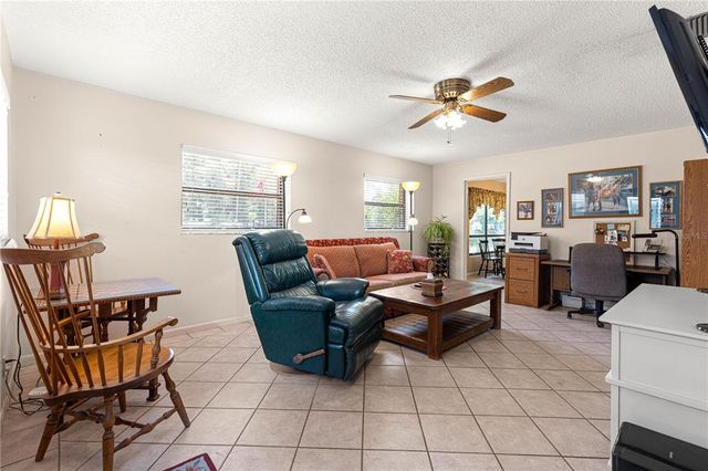 40 WINTERGREEN WAY, Ocala, FL 34482