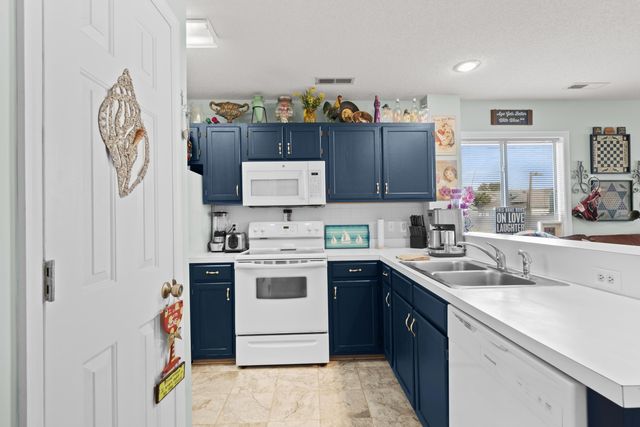 213 Landing Rd Apt A, North Myrtle Beach, SC 29582