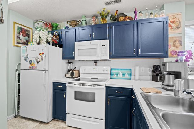 213 Landing Rd Apt A, North Myrtle Beach, SC 29582