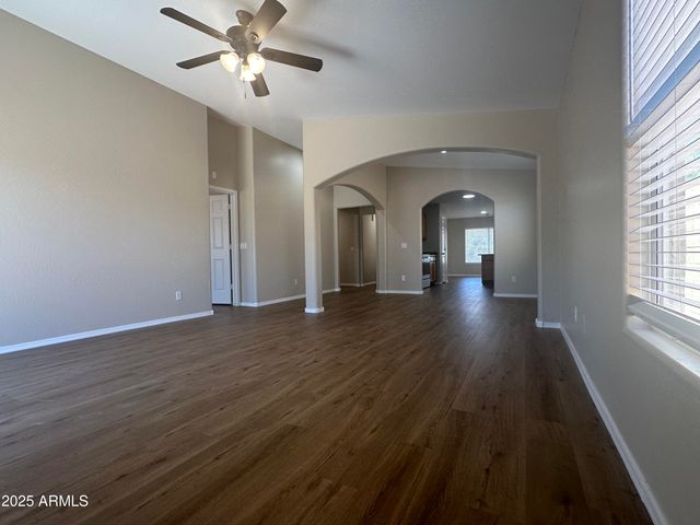 25211 W LAMONT Avenue, Buckeye, AZ 85326