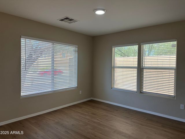 25211 W LAMONT Avenue, Buckeye, AZ 85326