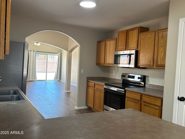 25211 W LAMONT Avenue, Buckeye, AZ 85326