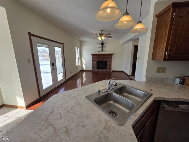 54 Spring Lake Court, Trafalgar, IN 46181