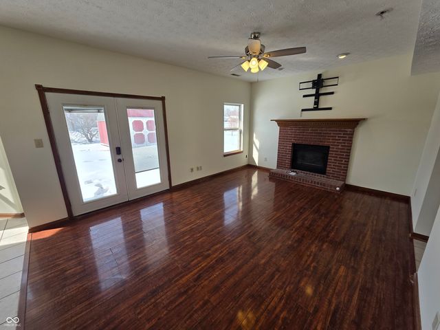 54 Spring Lake Court, Trafalgar, IN 46181