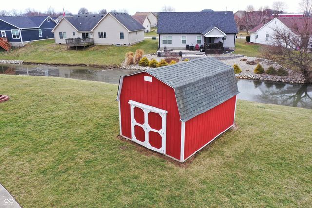 54 Spring Lake Court, Trafalgar, IN 46181