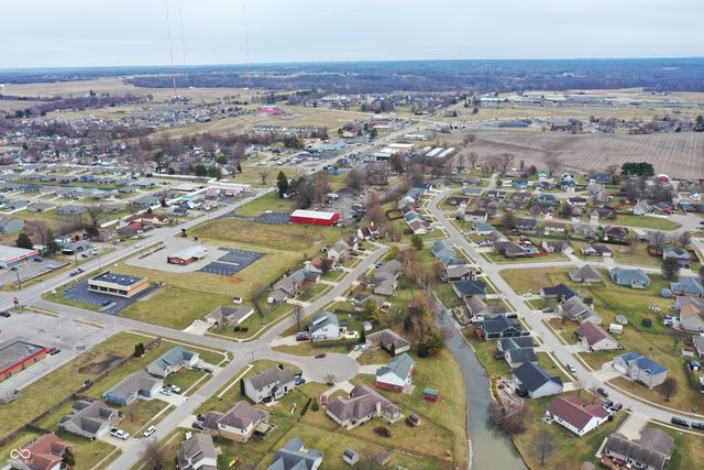 54 Spring Lake Court, Trafalgar, IN 46181