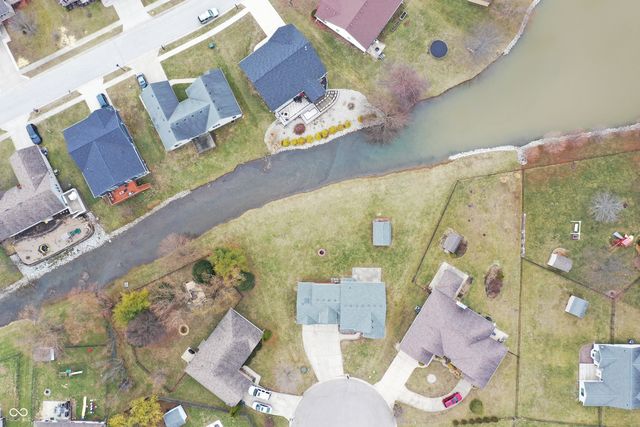 54 Spring Lake Court, Trafalgar, IN 46181