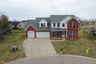 54 Spring Lake Court, Trafalgar, IN 46181