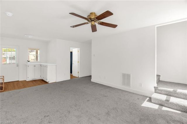 3423 Summit Avenue, Greensboro, NC 27405