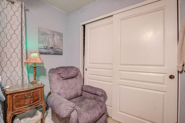 866 Fountain Circle, Redding, CA 96003