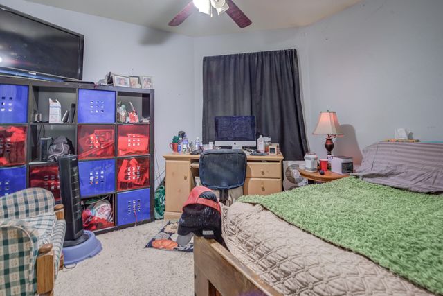 866 Fountain Circle, Redding, CA 96003