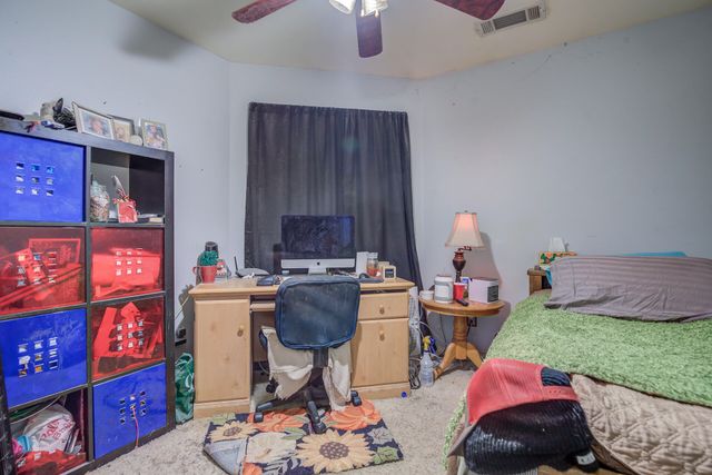 866 Fountain Circle, Redding, CA 96003