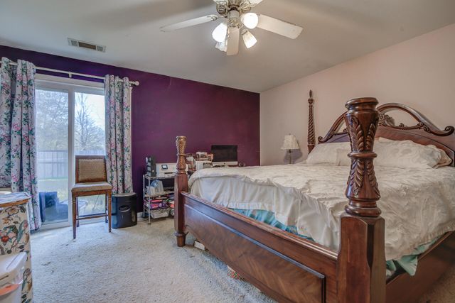 866 Fountain Circle, Redding, CA 96003