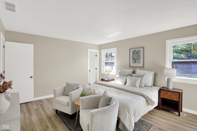 1426 Westwind Drive, Avon, IN 46123