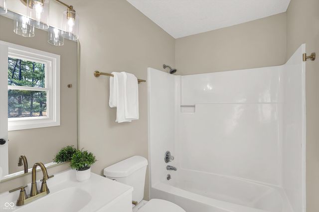 1426 Westwind Drive, Avon, IN 46123