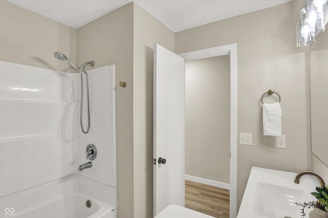 1426 Westwind Drive, Avon, IN 46123