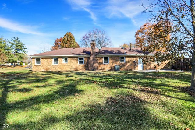 1426 Westwind Drive, Avon, IN 46123
