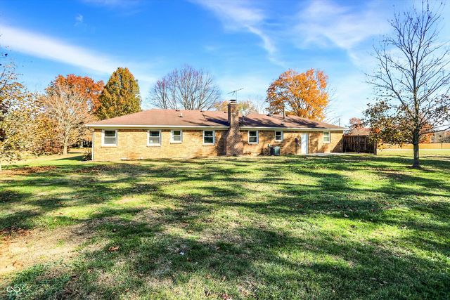 1426 Westwind Drive, Avon, IN 46123