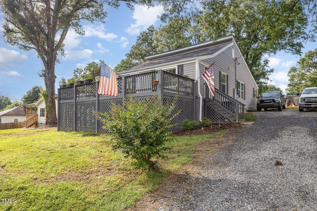 1003 Willow Street, Eden, NC 27288