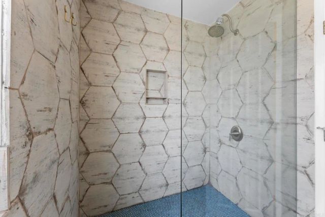 2784 Havasupai Avenue, San Diego, CA 92117