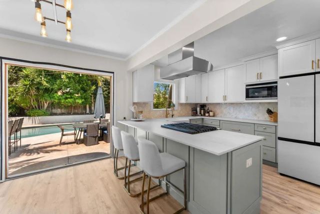 2784 Havasupai Avenue, San Diego, CA 92117
