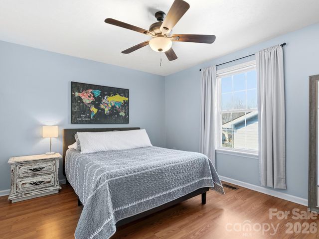 1 Mosers Place, Candler, NC 28715