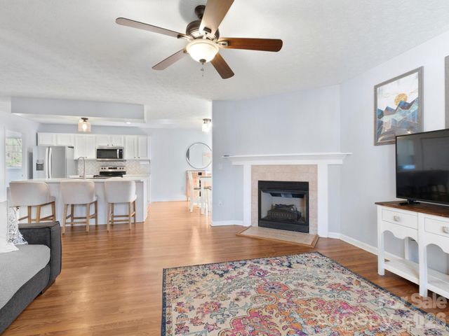 1 Mosers Place, Candler, NC 28715