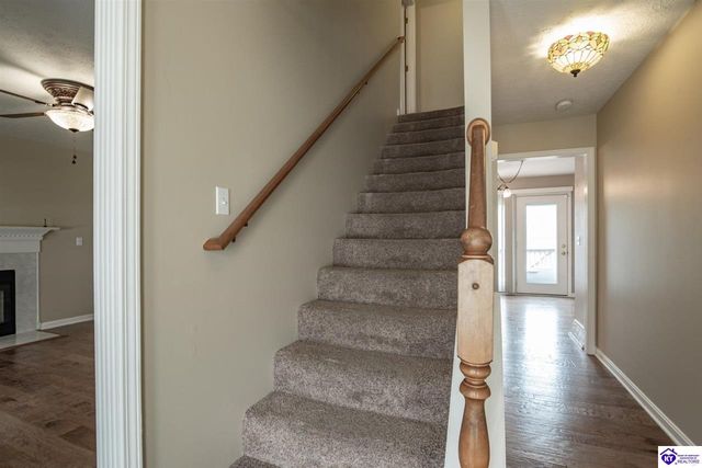 2528 Shadow Creek Lane, Elizabethtown, KY 42701