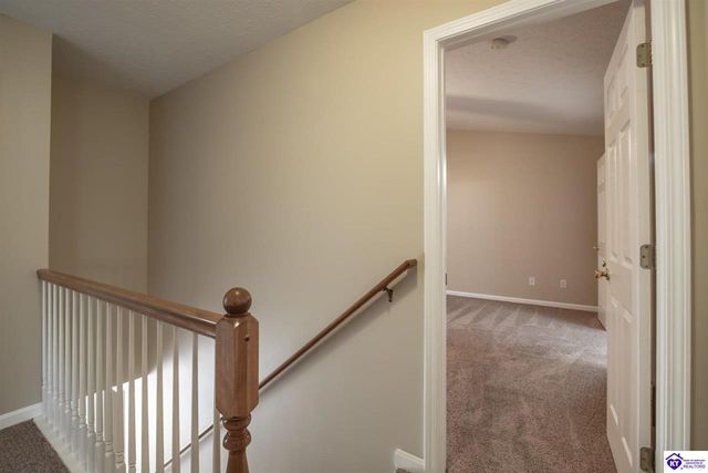 2528 Shadow Creek Lane, Elizabethtown, KY 42701
