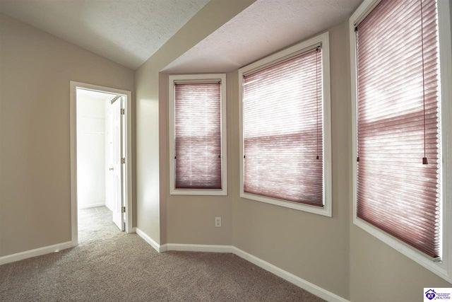 2528 Shadow Creek Lane, Elizabethtown, KY 42701