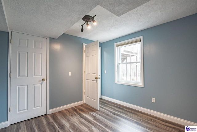 2528 Shadow Creek Lane, Elizabethtown, KY 42701