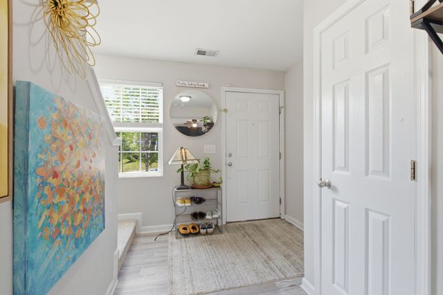 657 Wolfeboro Ln, Nashville, TN 37221