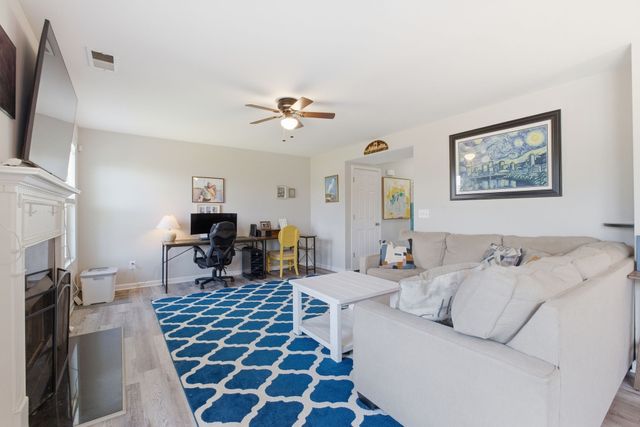 657 Wolfeboro Ln, Nashville, TN 37221