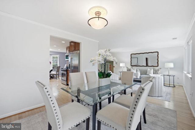 2023 FREEDOM LN, Falls Church, VA 22043