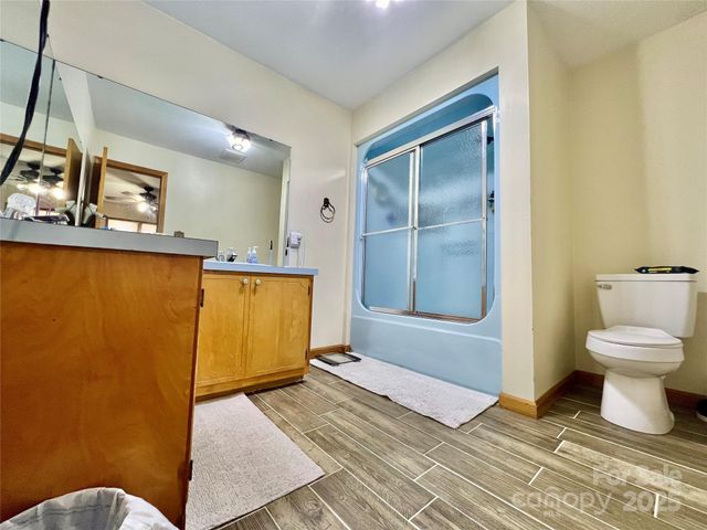 100 Steffey Lane, Taylorsville, NC 28681