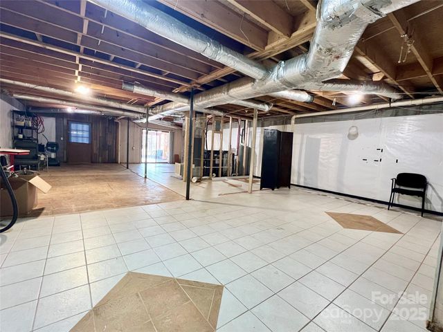 100 Steffey Lane, Taylorsville, NC 28681