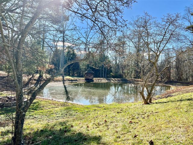 100 Steffey Lane, Taylorsville, NC 28681