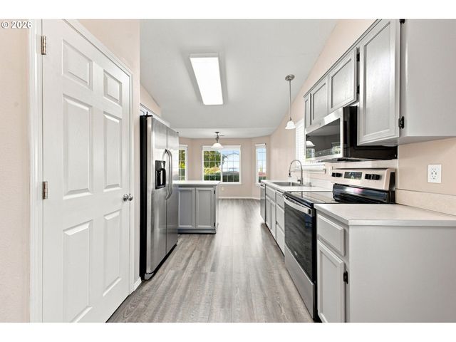 15417 Ne 84TH St, Vancouver, WA 98682