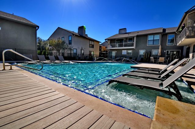 5909 Birchbrook Drive 201, Dallas, TX 75206