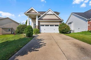 203 Sunset Villa Circle, O'fallon, MO 63366