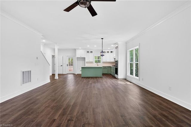 2206 N Asheboro School Road, Asheboro, NC 27205