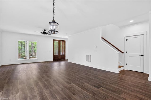 2206 N Asheboro School Road, Asheboro, NC 27205