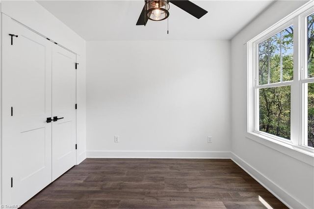 2206 N Asheboro School Road, Asheboro, NC 27205