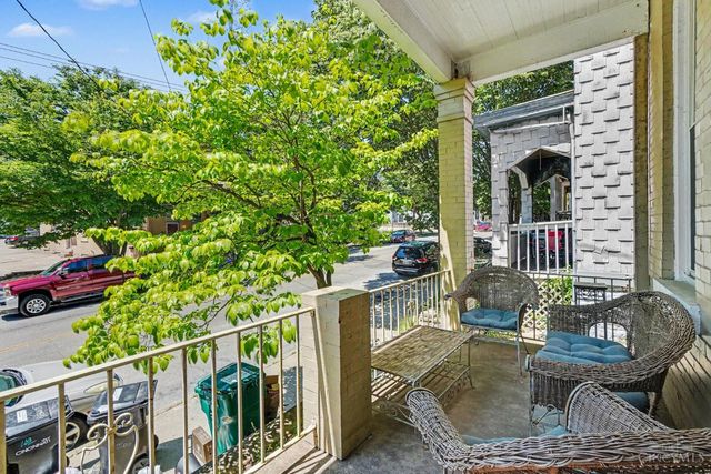 2200 W Clifton Avenue, Cincinnati, OH 45219