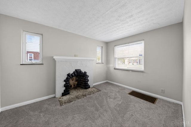 6924 Clovernook Avenue, North College Hill, OH 45231