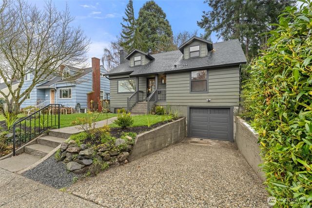 7727 19th Avenue NW, Seattle, WA 98117