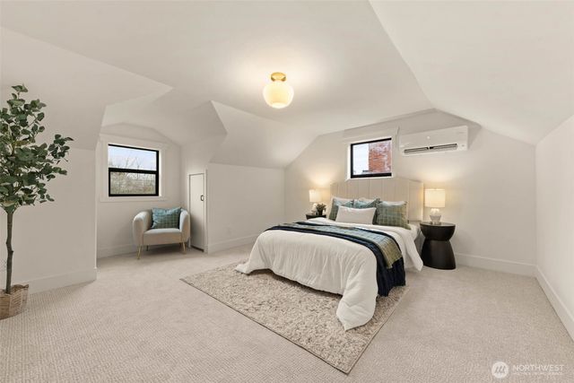 7727 19th Avenue NW, Seattle, WA 98117